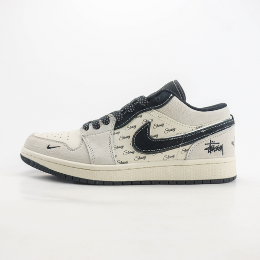 Nk Dunk Low x Stussy (Collab)